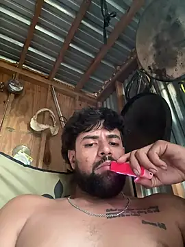 Snapshot of biste39 chatting on July 8, 2026, 11:58 am biste39 online show from July 8, 2026, 11:58 am