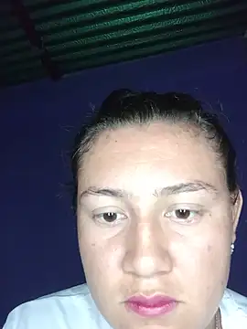 Emily RoseM online show from June 25, 2026, 4:34 am