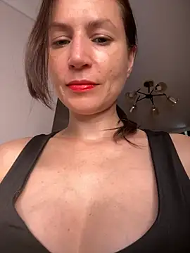 Snapshot of Lisse_of_striptease chatting on June 27, 2026, 1:39 pm Lisse of striptease online show from June 27, 2026, 1:39 pm