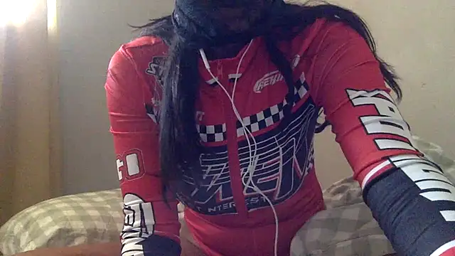 mastoras5 online show from January 18, 2026, 4:44 pm