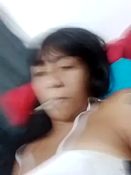 indiazinha   online show from June 24, 2026, 1:48 am