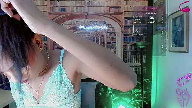 kiara gomez   online show from July 25, 2026, 3:26 am
