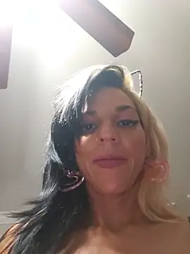 lil jiggly online show from June 25, 2026, 5:12 am