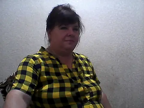 HannahAna39 online show from June 27, 2026, 1:06 pm