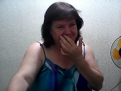 HannahAna39 online show from July 5, 2026, 6:15 pm