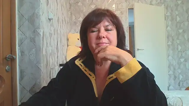 HannahAna39 online show from July 22, 2026, 9:12 am