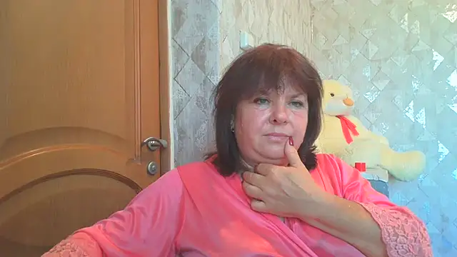 HannahAna39 online show from July 28, 2026, 11:39 am