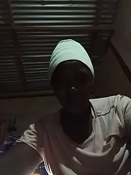 Hotcoco1 online show from June 29, 2026, 6:41 pm
