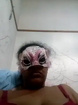 wildtulip0 online show from July 9, 2026, 3:43 am
