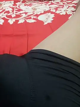 hottraibao93 online show from June 28, 2026, 1:06 pm