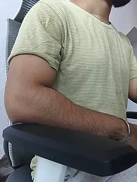 8inch hunk19 online show from July 21, 2026, 6:05 am