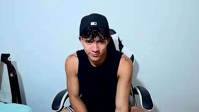 Noah  Dick online show from August 1, 2026, 9:46 pm