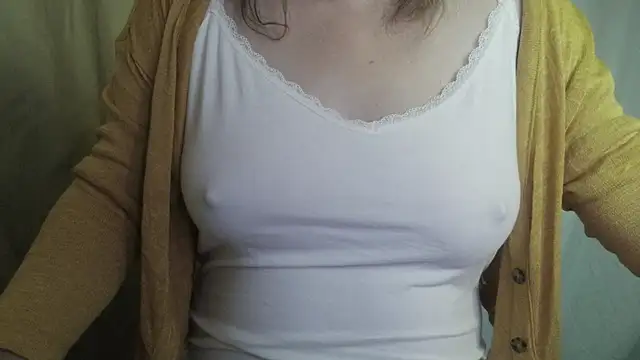 sexynipl online show from July 31, 2026, 3:28 am
