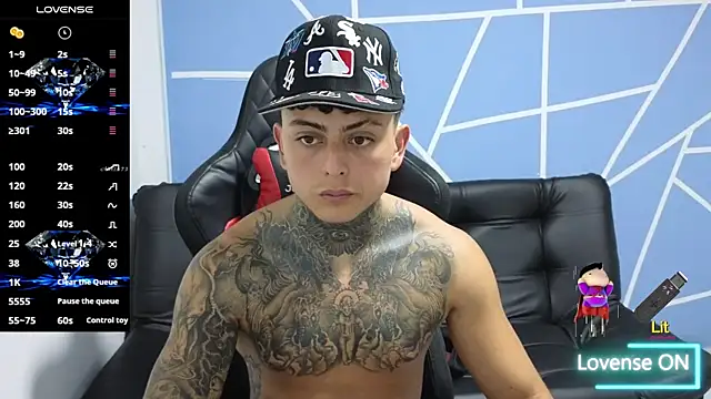 Snapshot of KevinSanchez420 chatting on July 31, 2026, 11:37 pm KevinSanchez420 online show from July 31, 2026, 11:37 pm