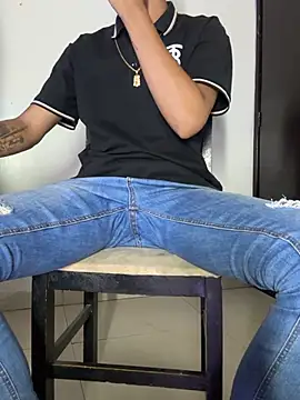 Juankil dirty1 online show from July 13, 2026, 8:00 pm