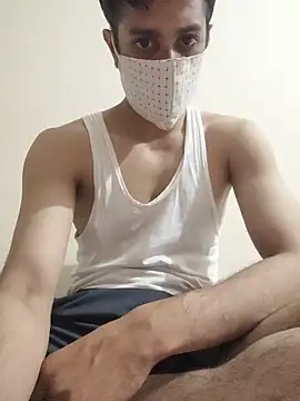 Yoursexy boy21 online show from July 8, 2026, 5:50 pm