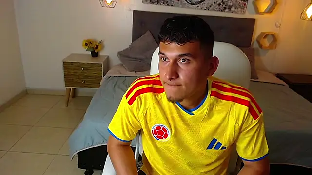 Lucas morenty online show from July 3, 2026, 8:26 pm