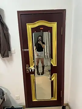 TSxiaoqier online show from July 3, 2026, 4:02 pm