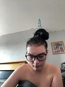 Snapshot of sweetpippa_ chatting on July 16, 2026, 10:21 am sweetpippa online show from July 16, 2026, 10:21 am