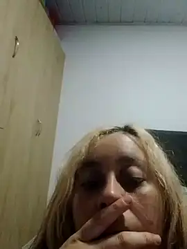 Veronaughty4U online show from July 10, 2026, 7:27 pm