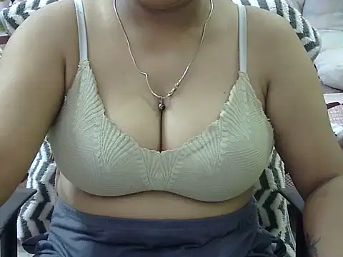 Hot Soni26 online show from July 12, 2026, 7:21 am