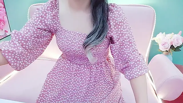  AmyHuang  online show from July 9, 2026, 7:01 am