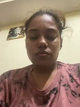 Snapshot of Diamond-girl143 chatting on July 11, 2026, 5:37 pm Diamond-girl143 online show from July 11, 2026, 5:37 pm