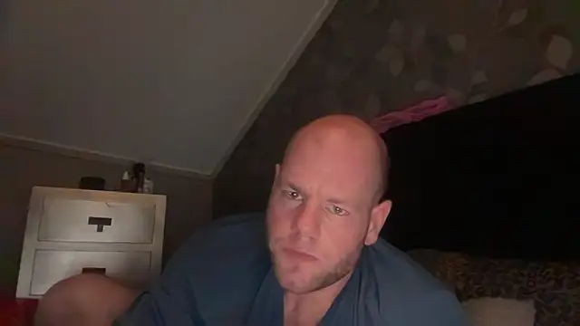 mrpleasure90 online show from July 9, 2026, 7:40 pm