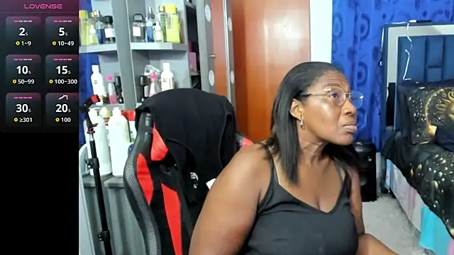 LupeAdams online show from February 11, 2026, 11:21 pm