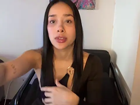 anabellemoon1 online show from July 13, 2026, 5:27 pm