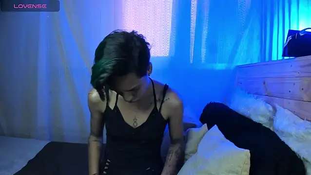 MadisonCollins026 online show from July 13, 2026, 3:04 pm