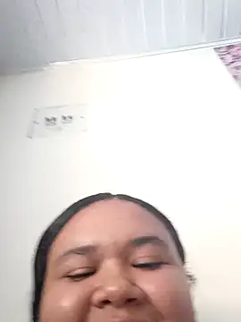 Snapshot of lobita23_ chatting on July 17, 2026, 8:03 pm lobita23 online show from July 17, 2026, 8:03 pm