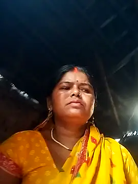 Snapshot of mahika_Sharma chatting on July 31, 2026, 1:38 am mahika Sharma online show from July 31, 2026, 1:38 am