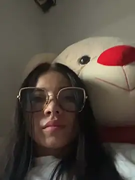 Snapshot of Hott_Bunny chatting on July 20, 2026, 10:23 pm Hott Bunny online show from July 20, 2026, 10:23 pm