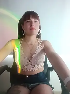  Luna Blooms online show from July 21, 2026, 3:03 pm