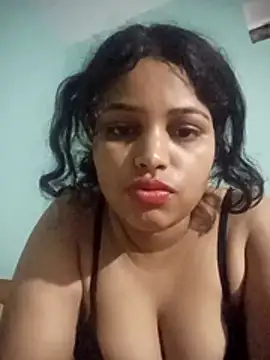 Snapshot of mihika786 chatting on July 21, 2026, 8:00 pm mihika786 online show from July 21, 2026, 8:00 pm