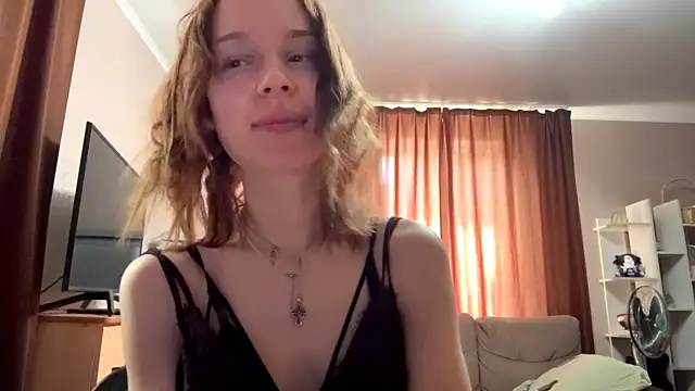 Snapshot of rynique chatting on July 27, 2026, 8:32 am rynique online show from July 27, 2026, 8:32 am