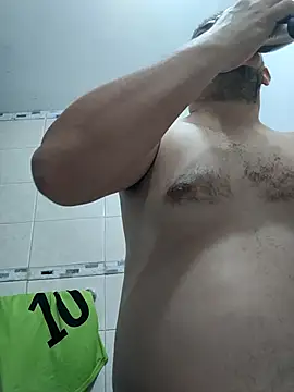 robredoj online show from February 17, 2026, 10:49 pm