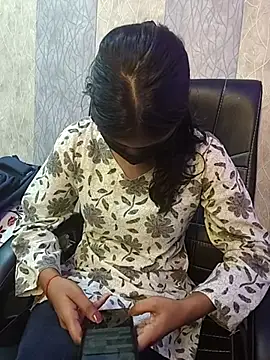Shivani hot online show from July 27, 2026, 6:42 am