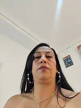 NorixaPriveM online show from August 6, 2026, 1:18 am