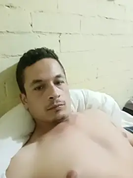 DeifyingSnooze online show from July 29, 2026, 4:43 am
