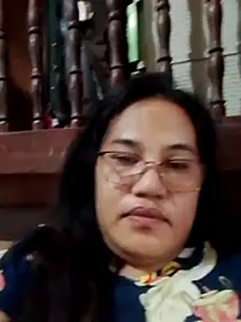 Snapshot of Andrea0414 chatting on July 27, 2026, 7:37 am Andrea0414 online show from July 27, 2026, 7:37 am