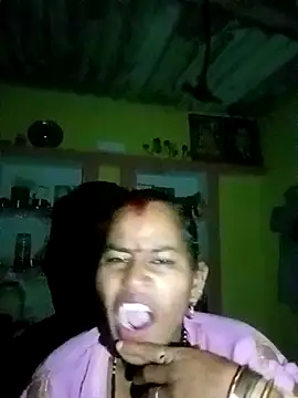Miss rohni23 online show from August 7, 2026, 7:38 pm