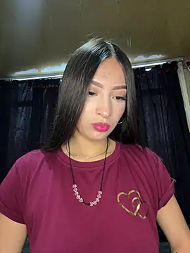 Snapshot of MilanaItze_ chatting on July 31, 2026, 9:14 pm MilanaItze online show from July 31, 2026, 9:14 pm