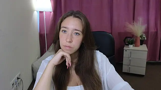 EdithBallesterous online show from August 2, 2026, 5:06 am
