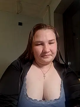 Jullia000 online show from August 2, 2026, 9:13 pm