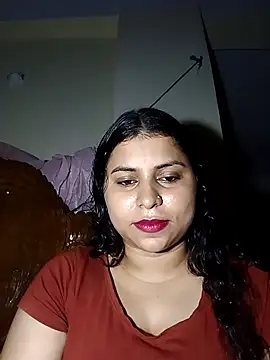 Subrina100 online show from August 3, 2026, 6:00 pm
