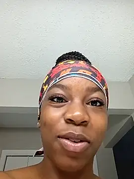 slimmchocolate online show from August 8, 2026, 3:36 pm