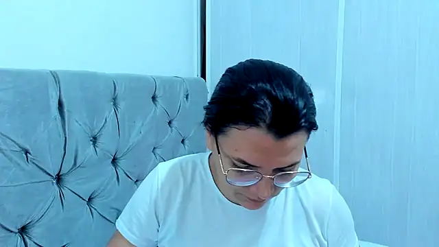 MARILYN GARCIA online show from January 25, 2025, 5:19 pm