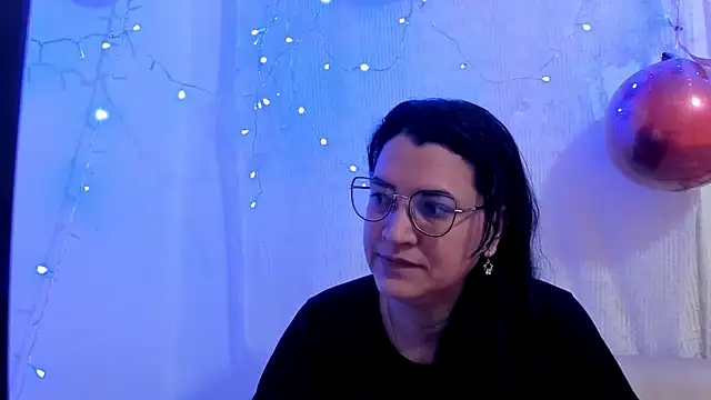 MARILYN GARCIA online show from February 15, 2026, 4:14 pm